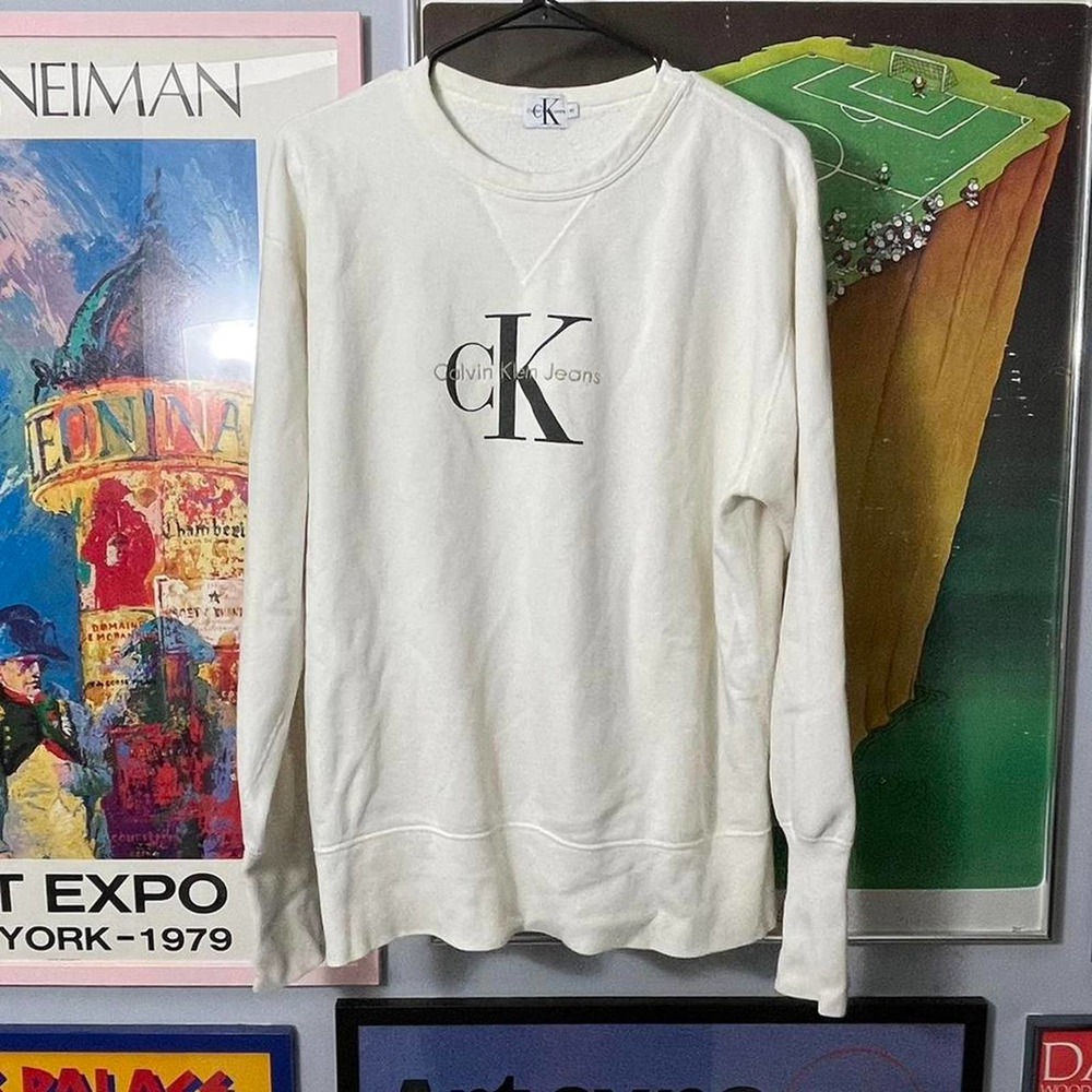 Y2K Embroidered Calvin Klein Jeans Sweater - SIZE M